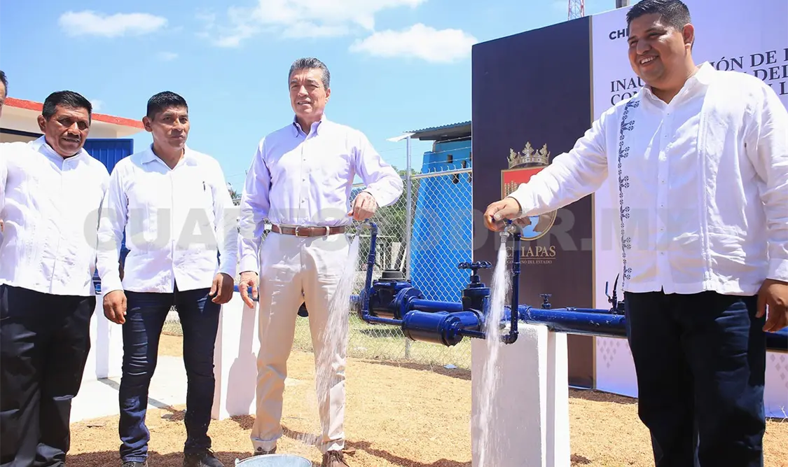 Beneficia Escandón con Sistema de Agua Potable