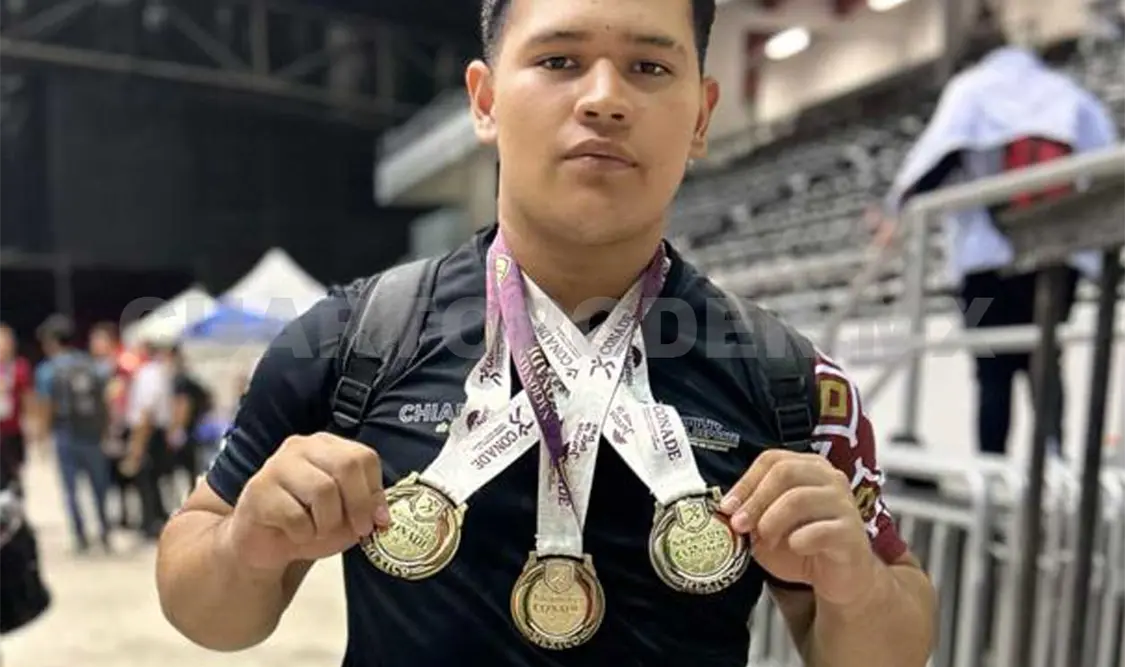 Corzo gana tres medallas de oro en Halterofilia