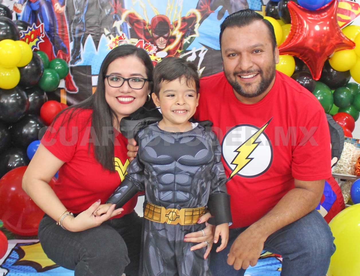 ¡Muchas felicidades, Héctor Hugo!