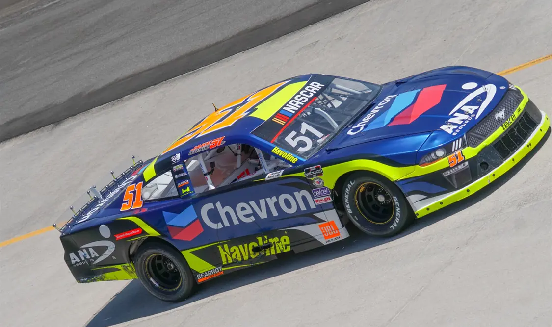 Jake Cosío va por más puntos en Nascar