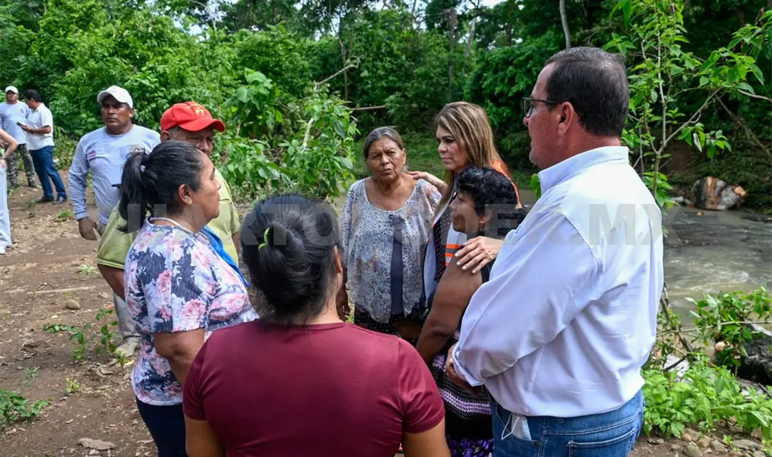 Alcaldesa realiza recorrido para evaluar daños por lluvias