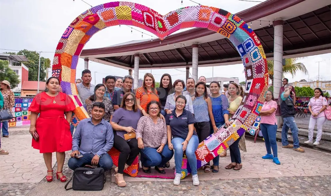 Ayuntamiento con gobierno humanista: Rosy Urbina