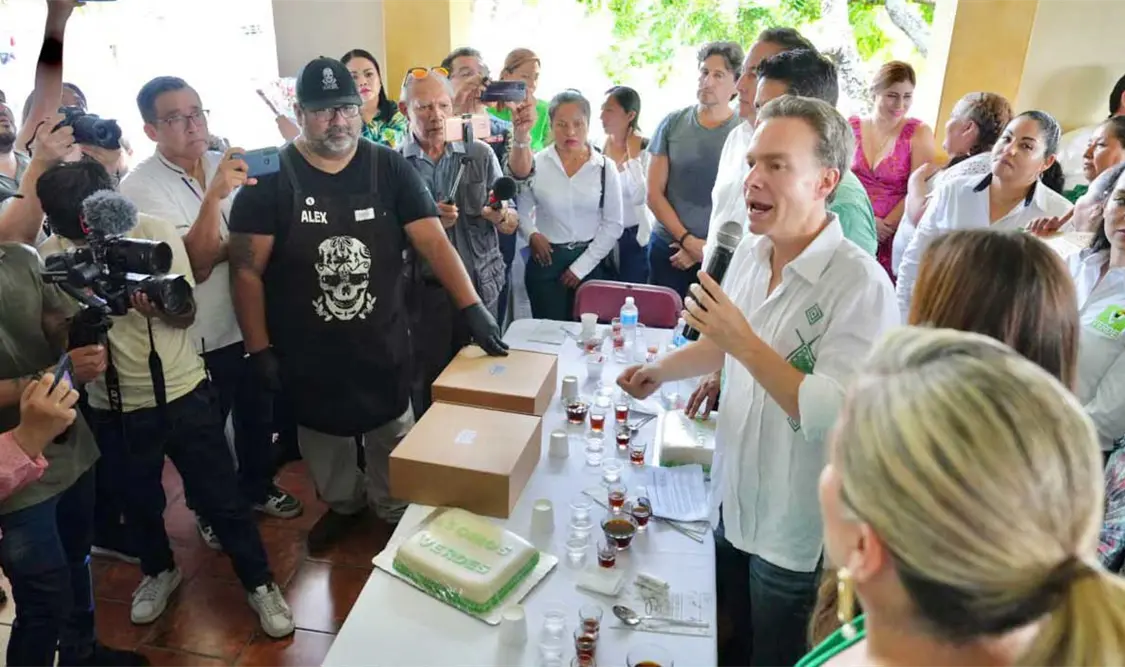Velasco condena asesinato de líder del PVEM