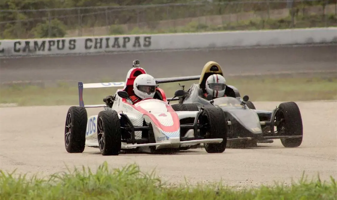 Nuevo podio para escudería UDS Racing Team