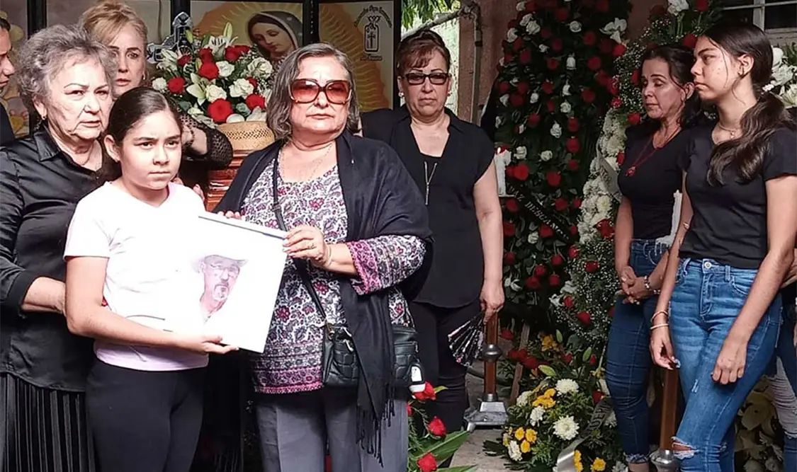 Mora Chávez fue velado en su casa, a unas cuadras de donde fue asesinado junto con tres de sus escoltas. Cortesía