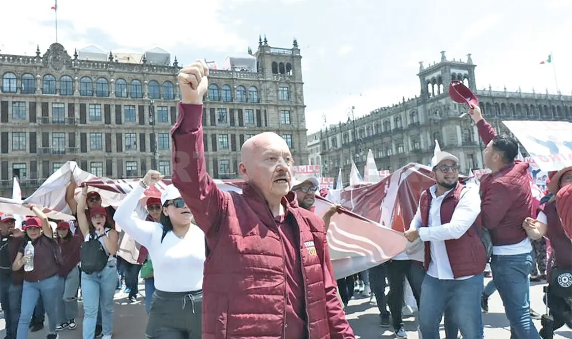 El doctor Pepe Cruz manifestó su emoción y entusiasmo por ser parte del movimiento morenista. CP