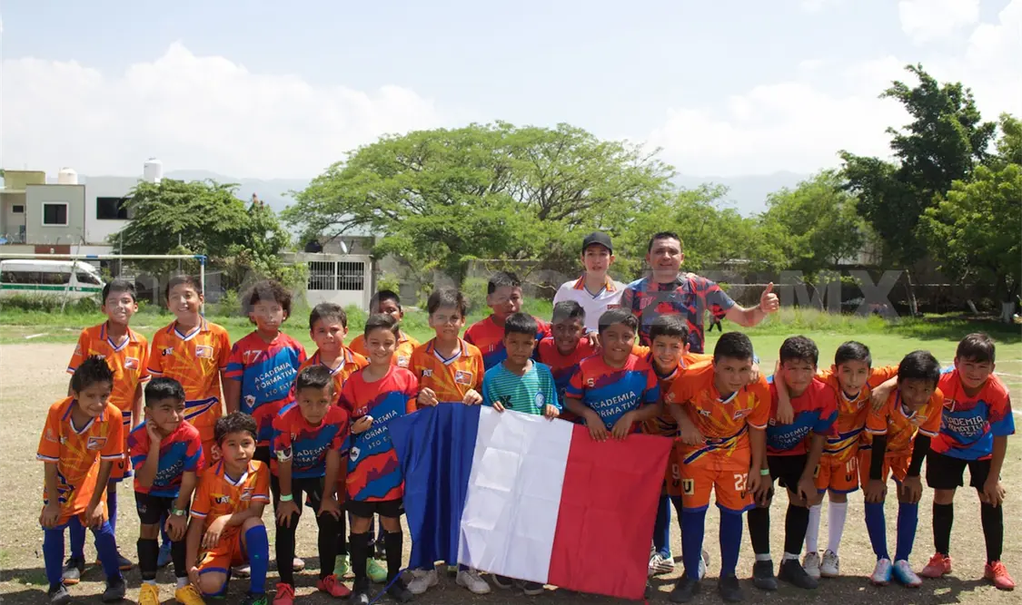 Chiapas y Guatemala dividen triunfos