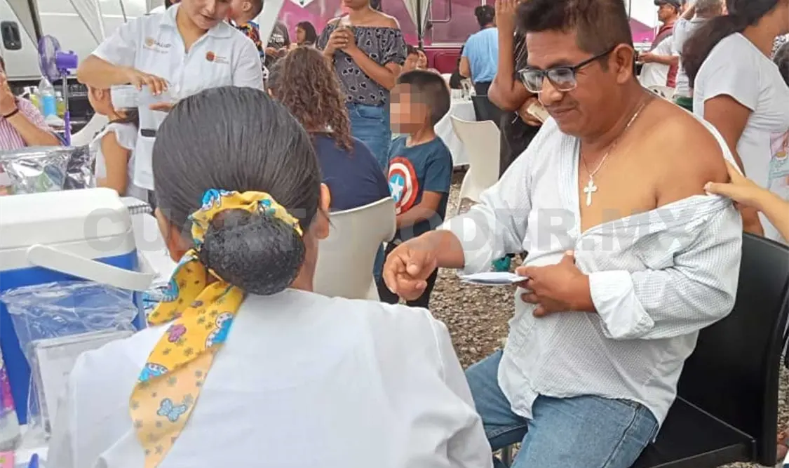 Clausuran servicios médicos de convoyes
