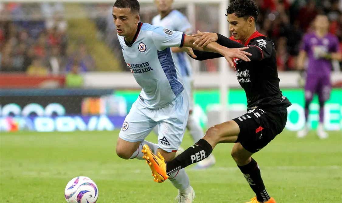 “Tuca” se dice inconforme por la derrota