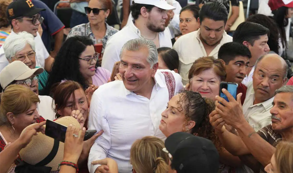 Garantiza Adán justicia a familias de desaparecidos