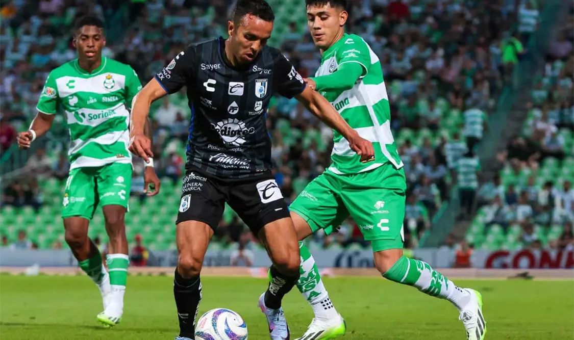 Los Gallos cantaron en Torreón y ahora son líderes