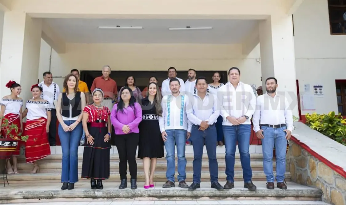 Realizan consulta a pueblos en materia electoral