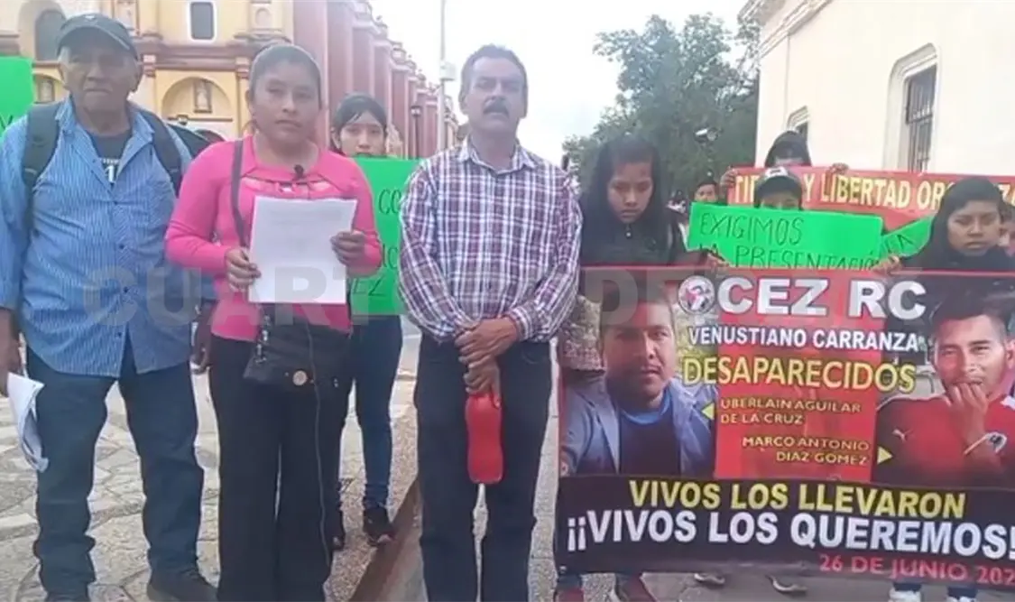 Exigen aparición con vida de dos desaparecidos