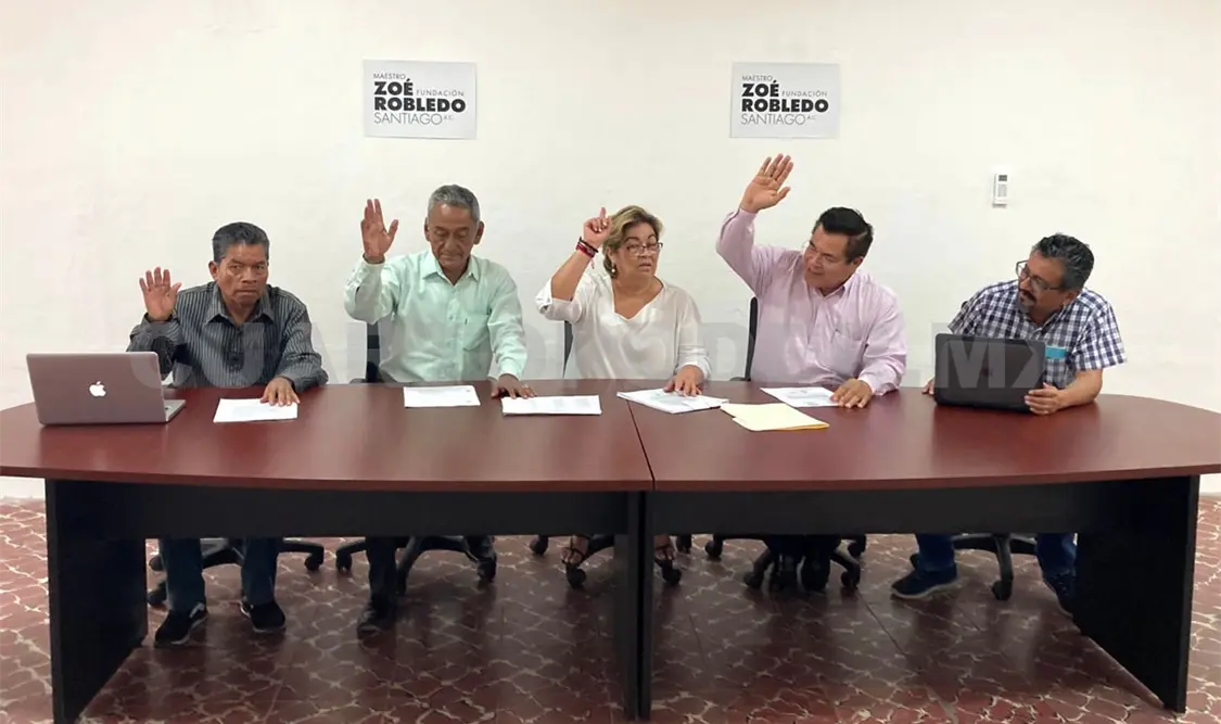 Niñas ganan premio al conocimiento 2023