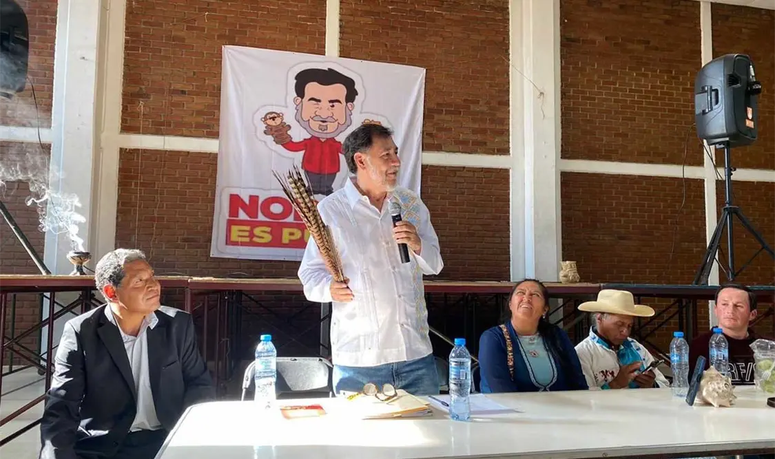 Noroña insiste en que digan quiénes los están financiando