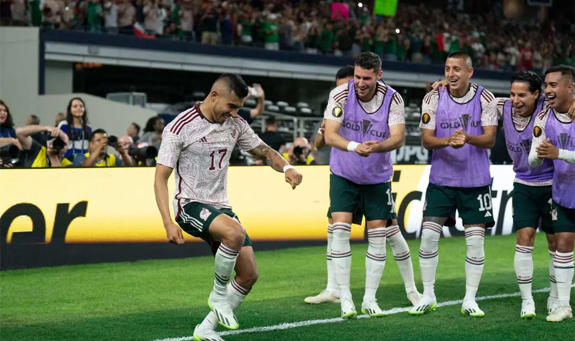 Orbelín Pineda celebra la primera anotación del partido. Cortesía