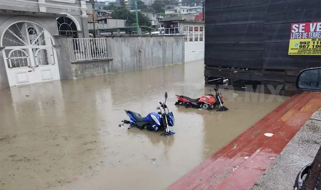 Lluvias inundan viviendas en la comunidad de Betania