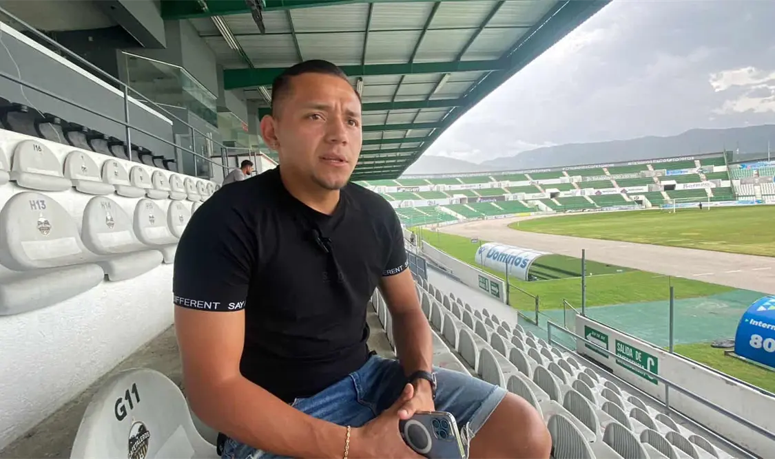 Calderón invita a la afición a que los apoye desde el primer partido de la próxima temporada. Carlos López/CP