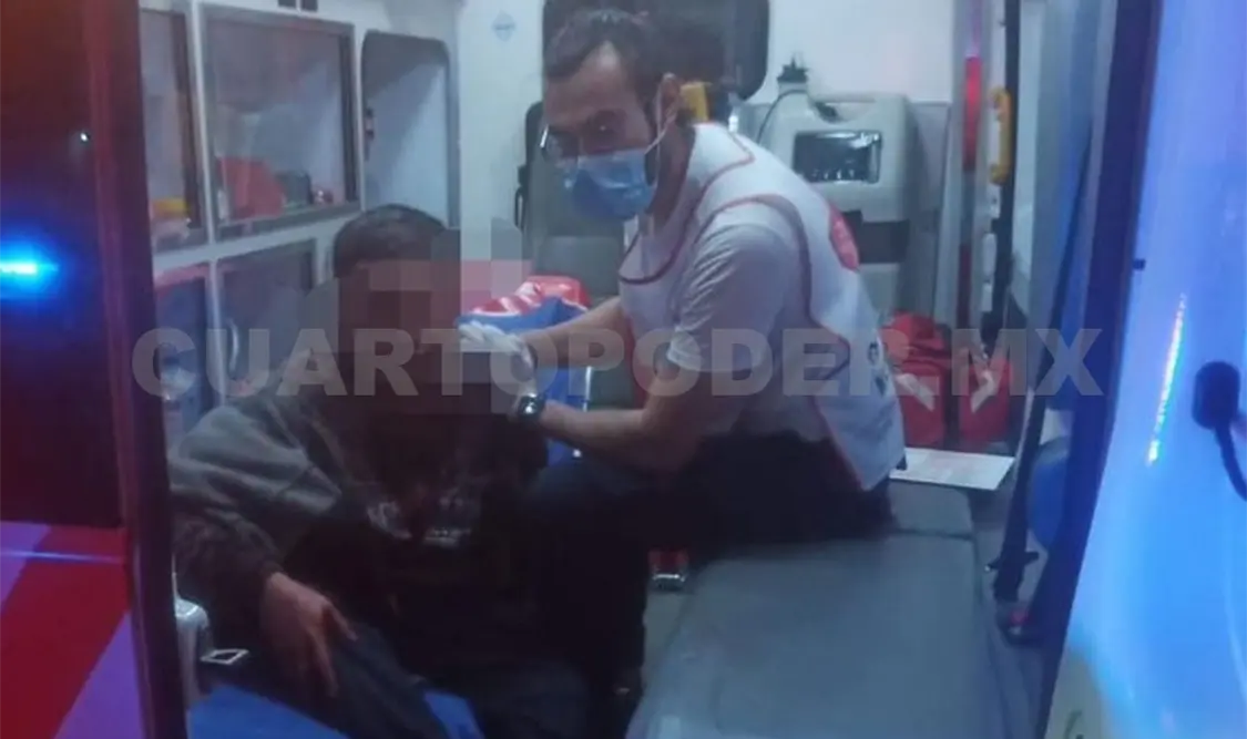 En accidente de tránsito, hombre queda lesionado