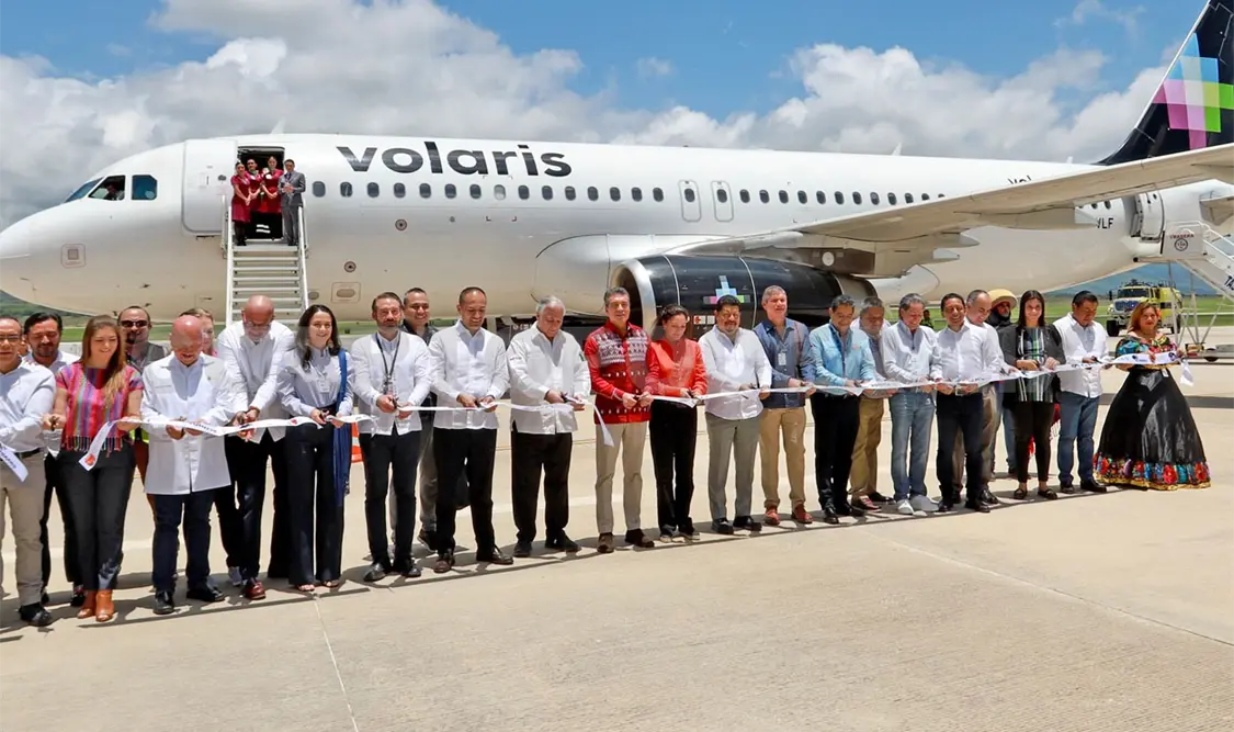 Inaugura REC nueva ruta aérea de Volaris