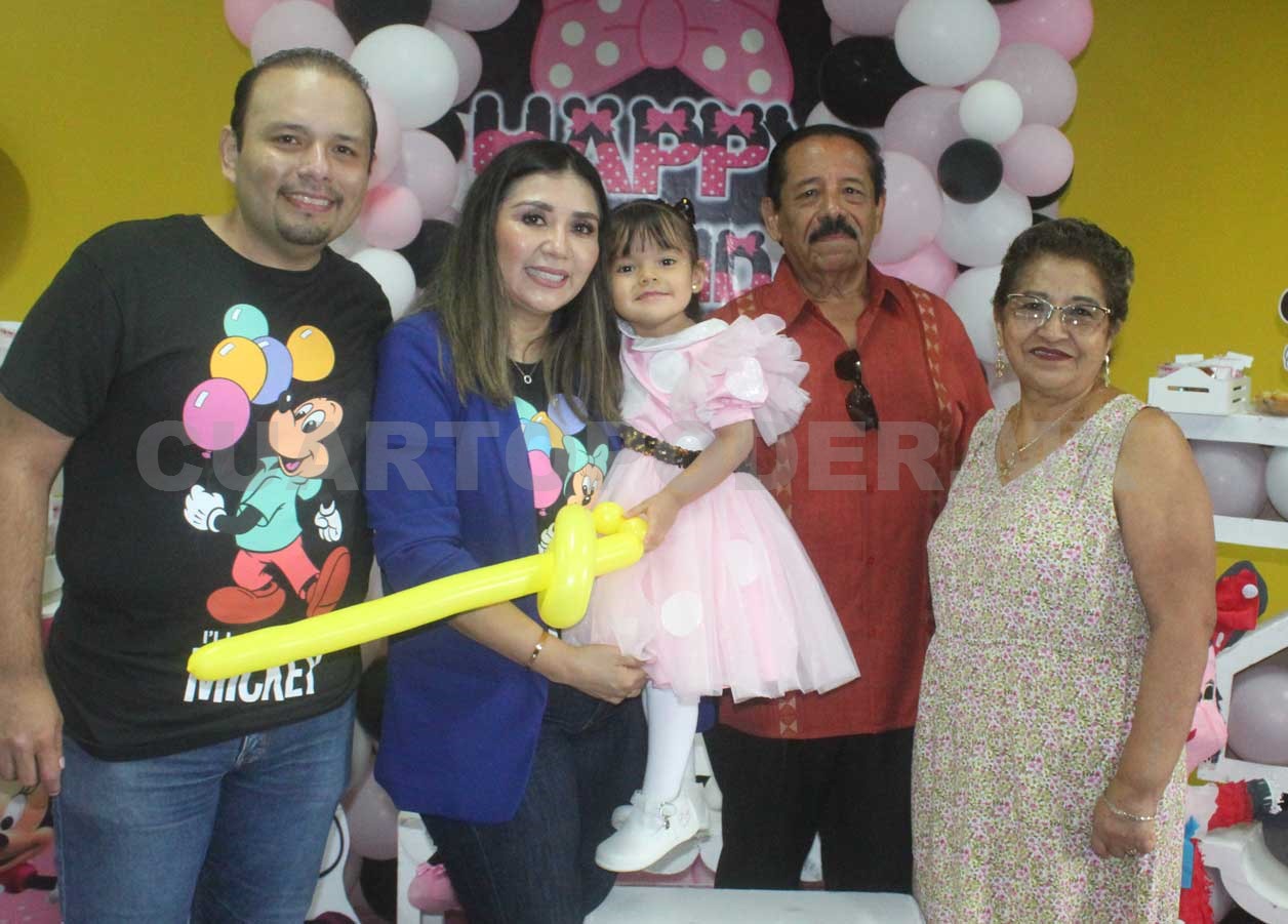 Celebrando los 3 años de Elissa