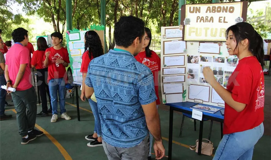 Adolescentes y niños son impulsados por la Unicach