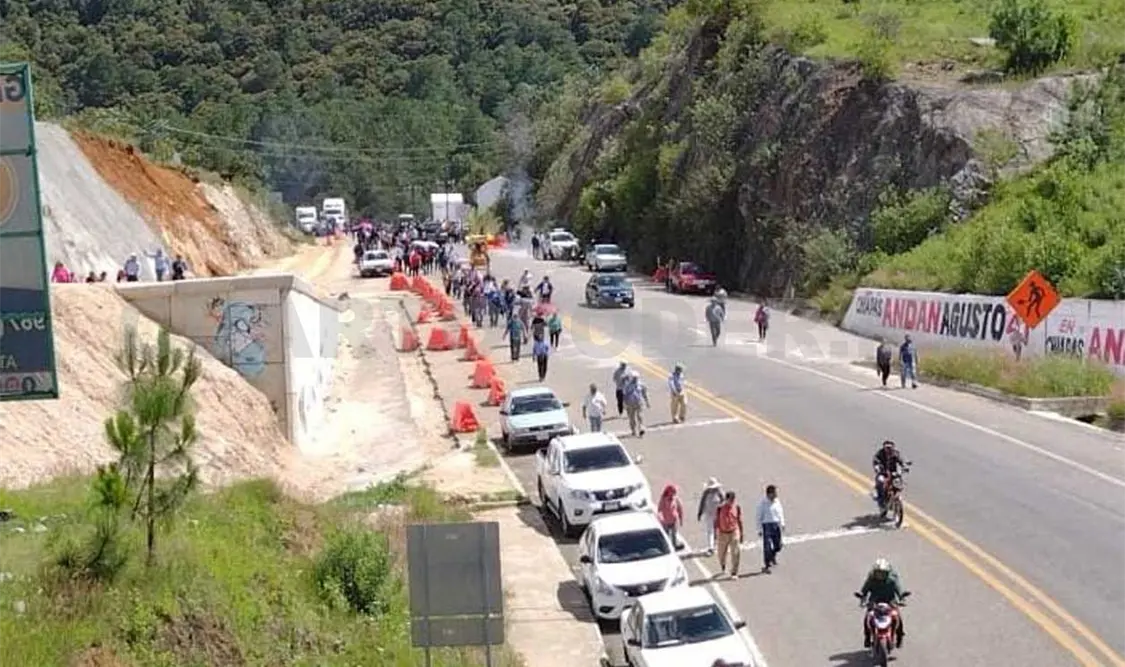 Maestros levanta bloqueo tras aviso de pago