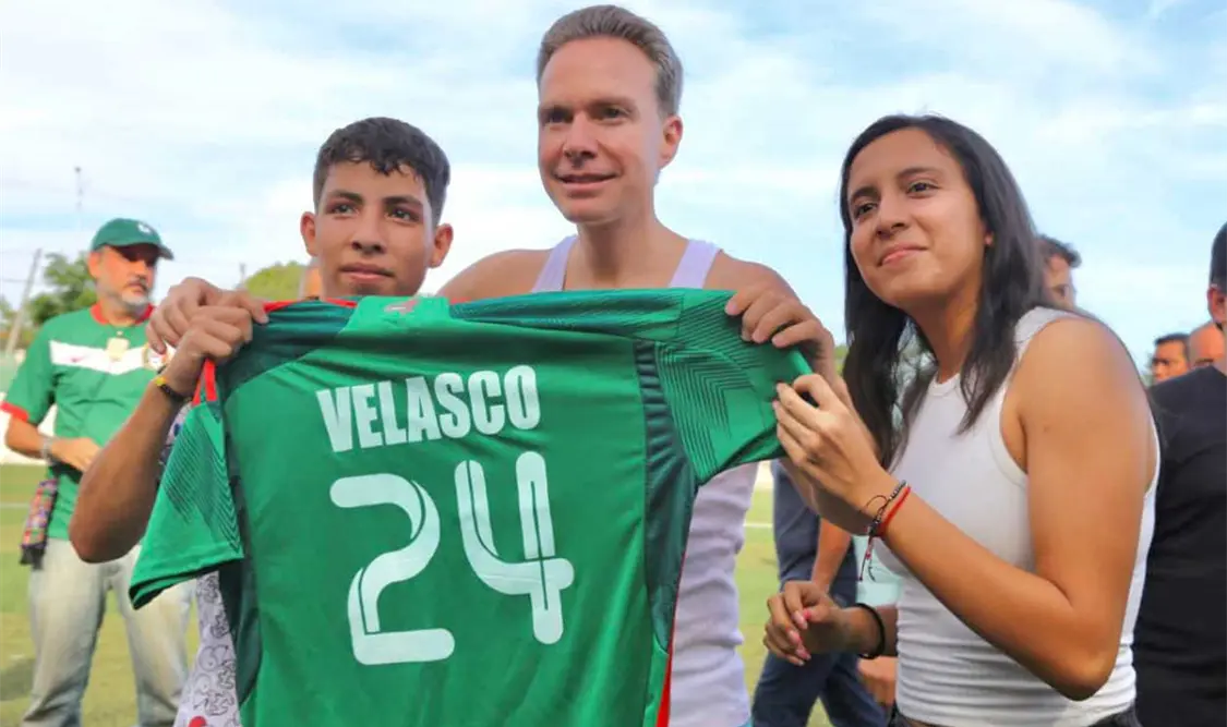 Velasco condena asesinato de periodista Nelson