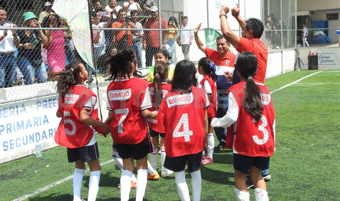 Cuauhtémoc, campeón femenil del Futbolito Bimbo