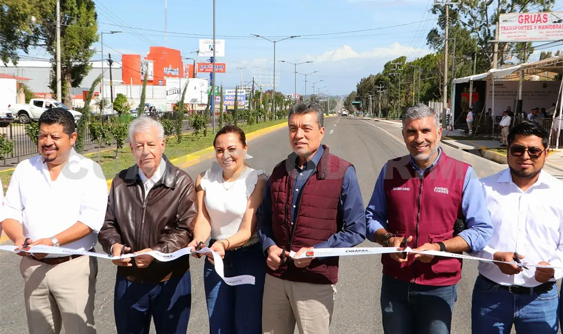 Inauguran imagen urbana de Carretera Internacional