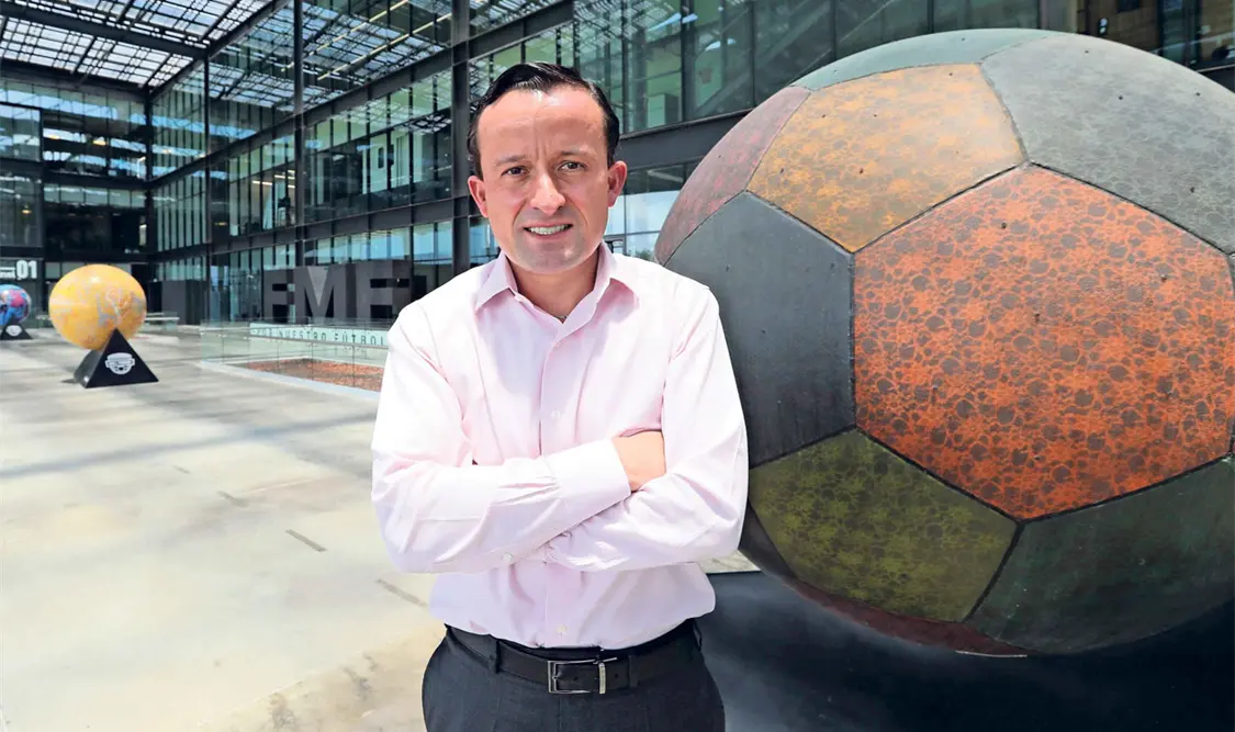 Promete Mikel Arriola mayor proyección