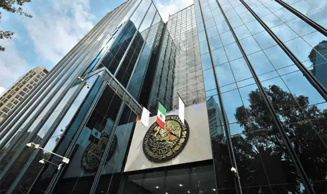 Investigan a funcionarios de SHCP por modificar licitaciones
