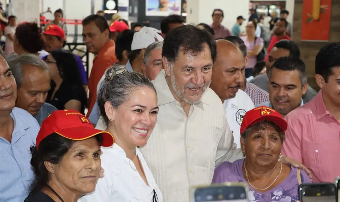 Noroña asegura ser el único que garantiza continuidad