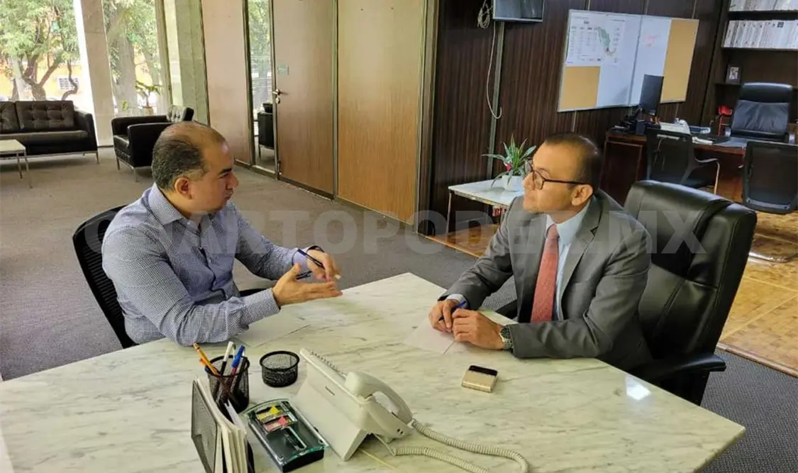 Se reúne Enoc Gordillo con titular del Inifed