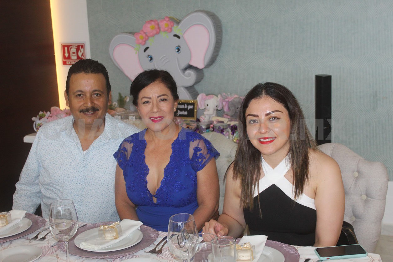 Alondra se convertirá en mamá