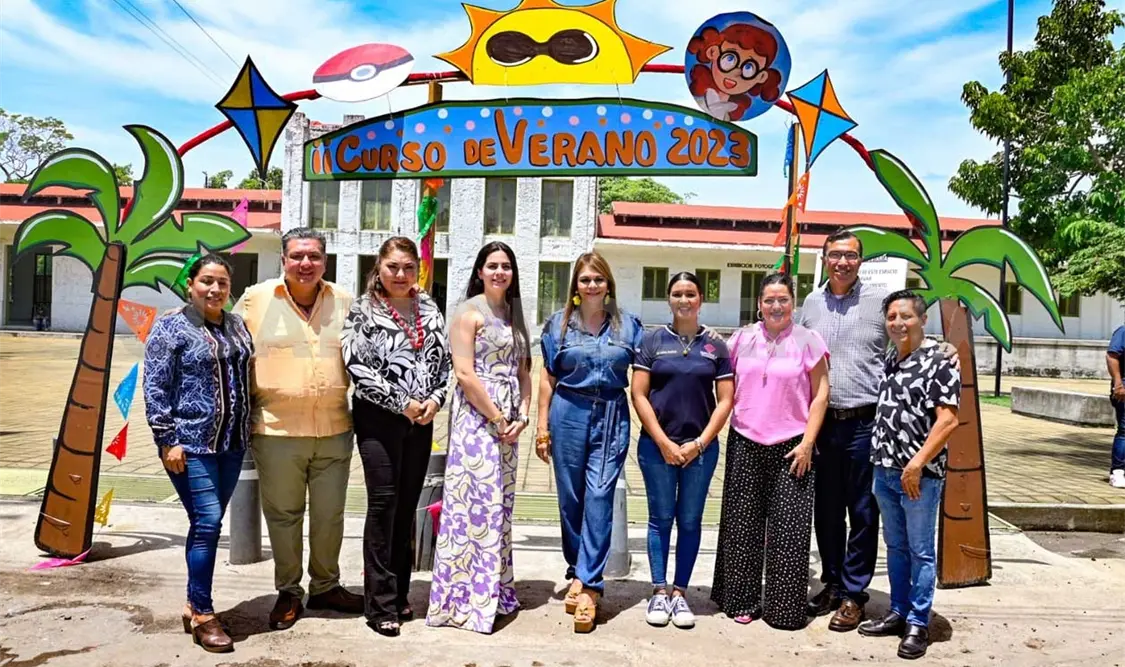 Refrenda Rosy Urbina compromiso con la niñez