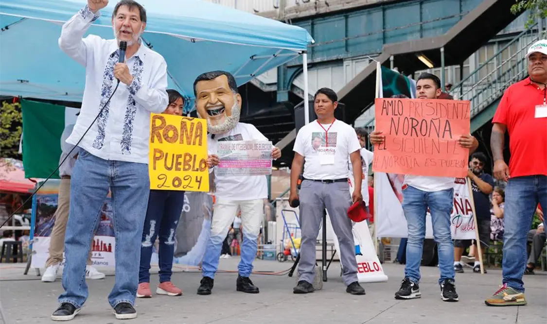 Noroña exhorta a migrantes en NY a organizarse