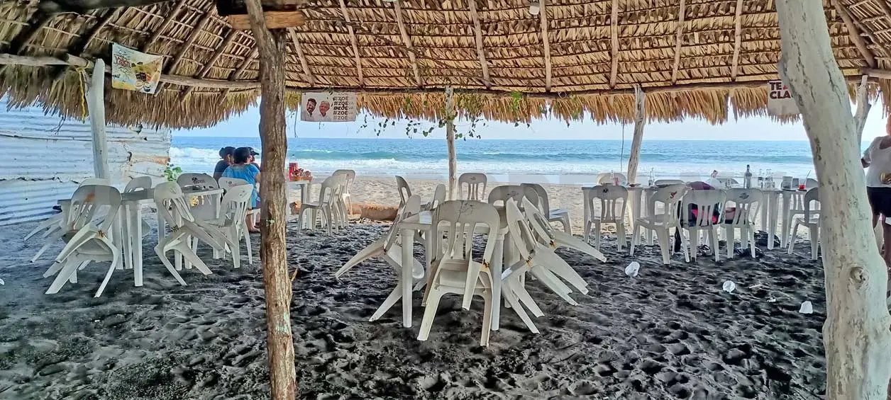 Mar de fondo provoca crisis en restaurantes