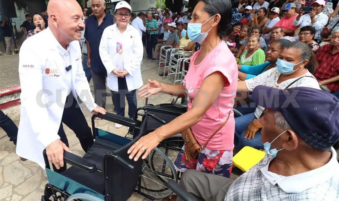Seguiremos beneficiando más colonias de Tuxtla