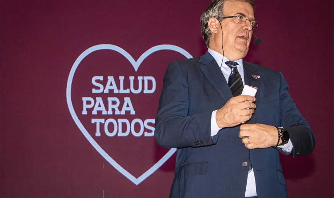 Ebrard presenta Plan de Salud