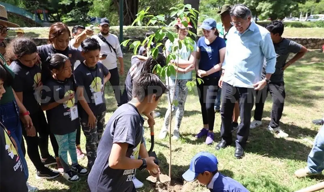 Parque del Oriente de fiesta con curso de verano