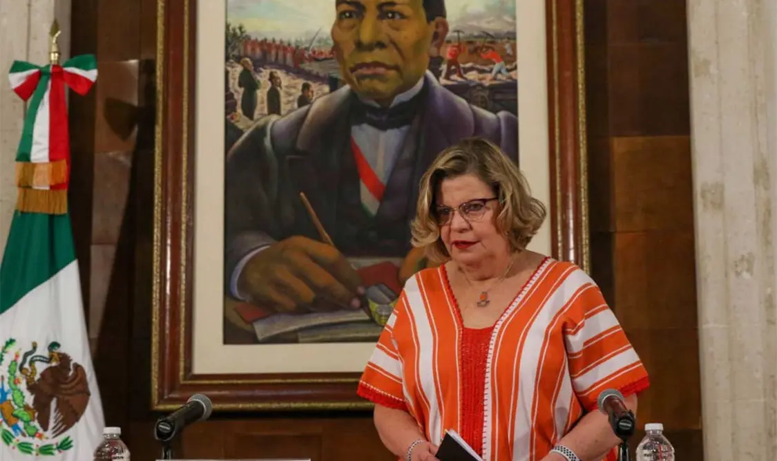 Presidenta del Inmujeres pide “aguantar vara”