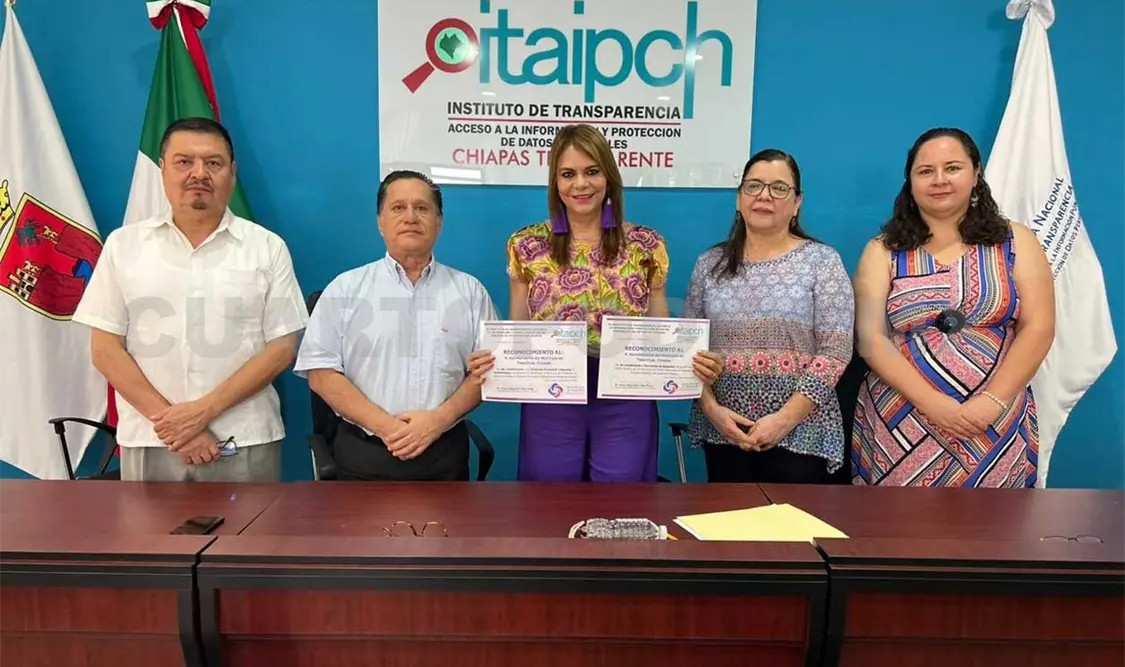 Recibe Ayuntamiento reconocimiento del Itaipch