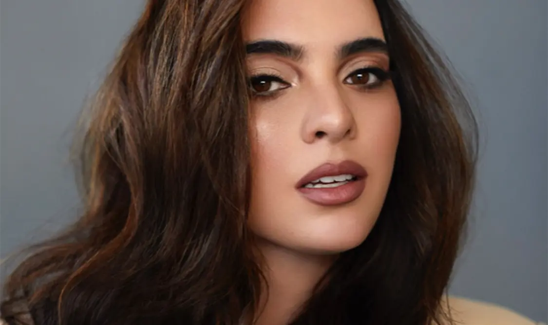 Scarlet Gruber da vida a Gloria Trevi