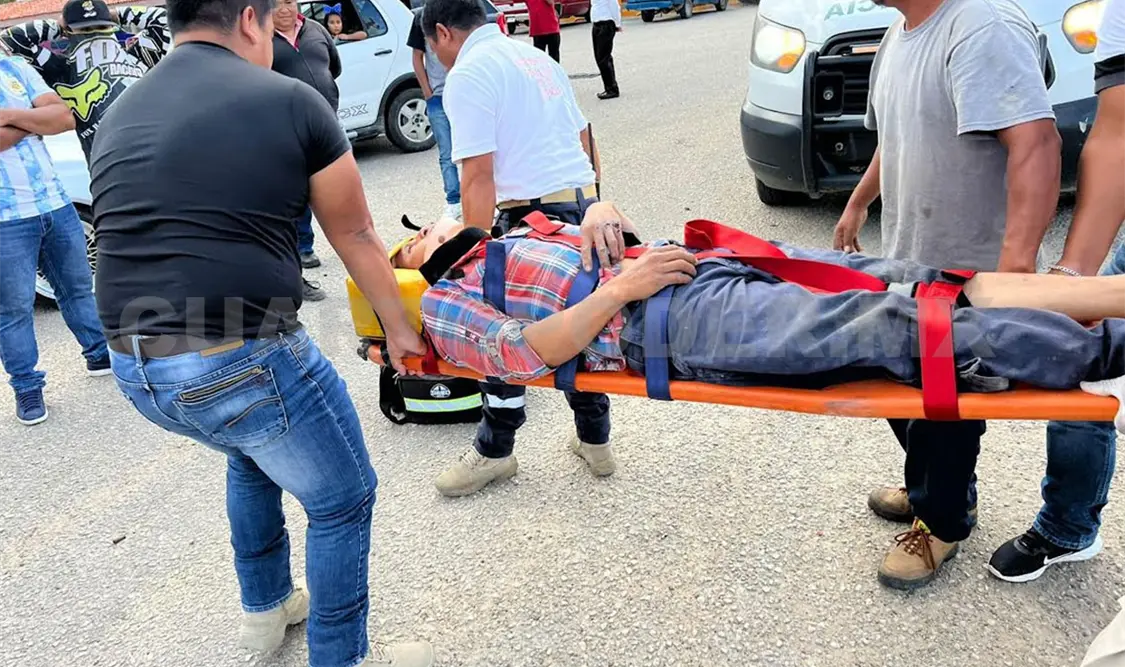 Motociclista sufre un accidente y sale herido
