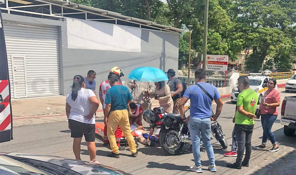 Impactan a joven cuando se desplazaba en avenida