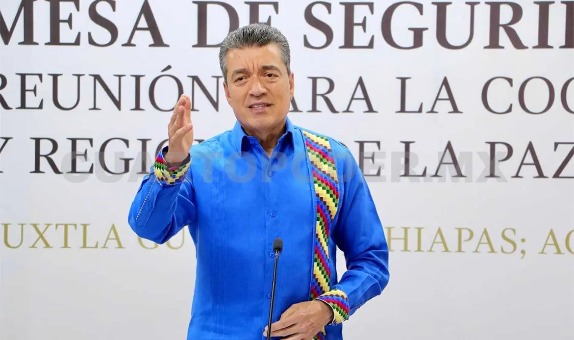 Pide mandatario extremar medidas ante onda tropical