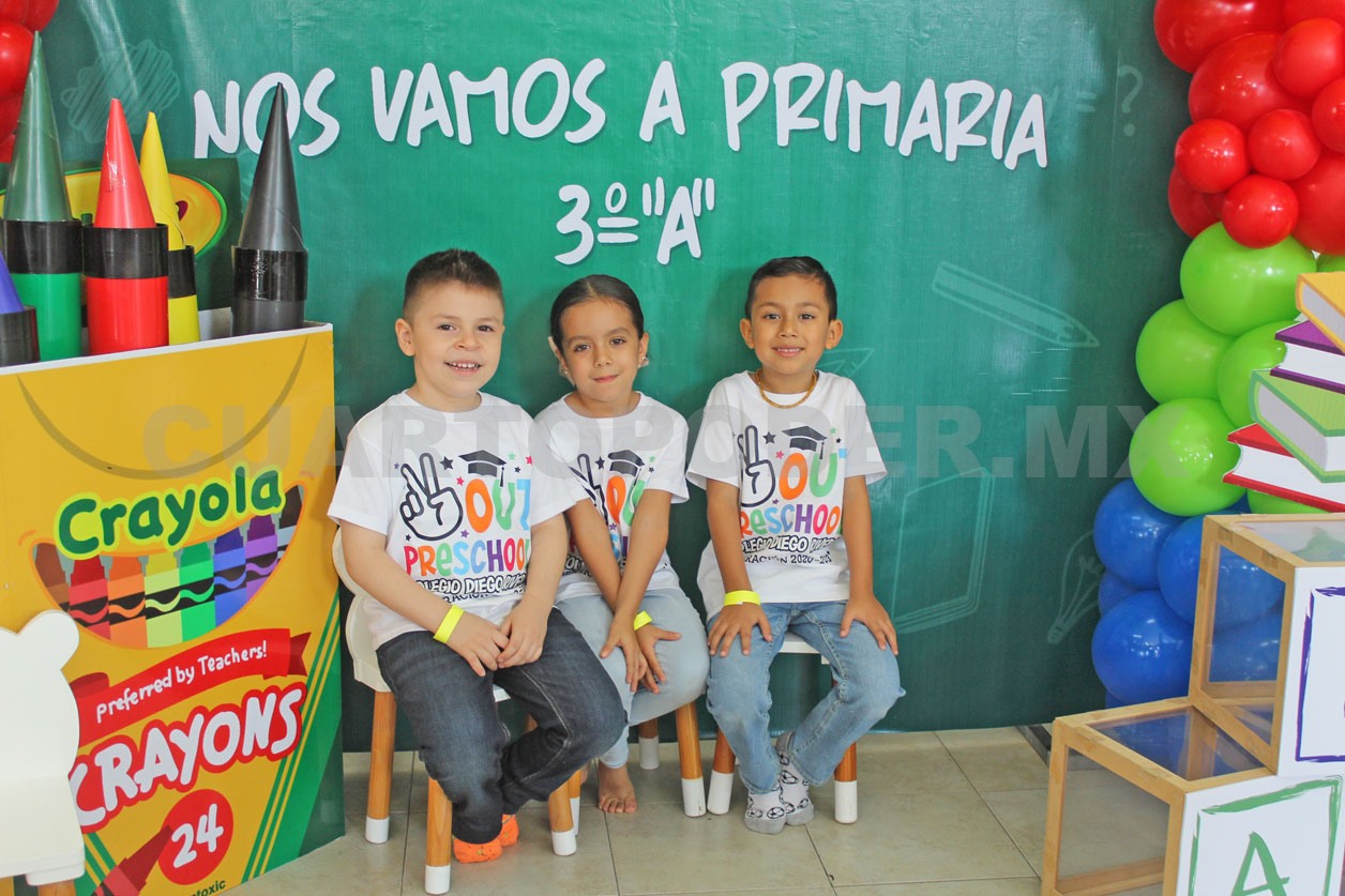 Se despiden del kínder