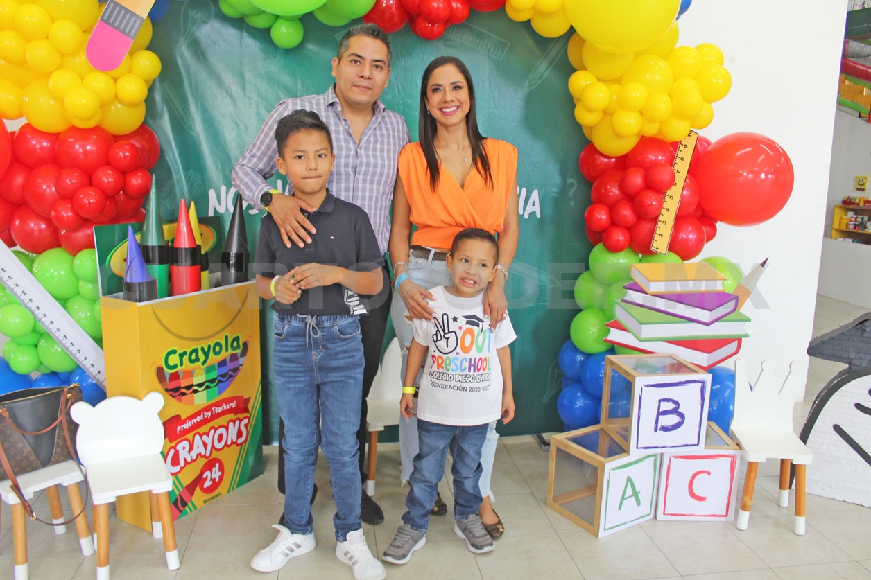 Se despiden del kínder