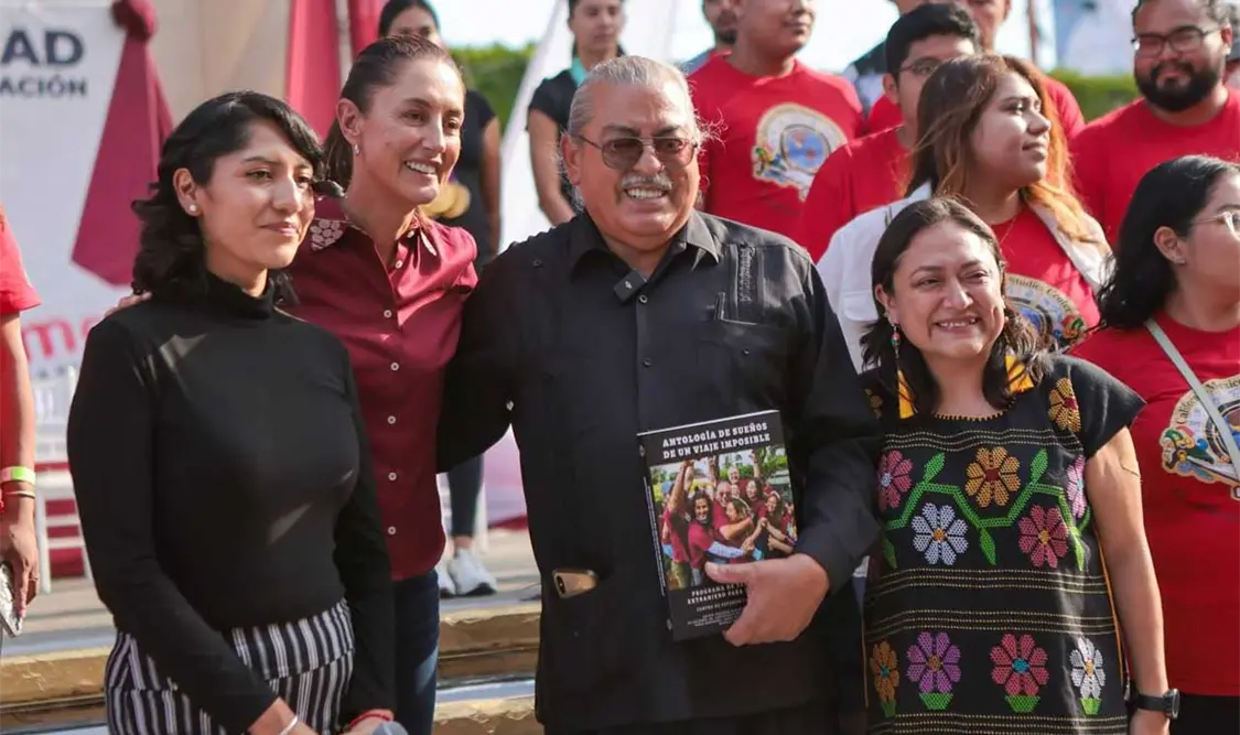 Sheinbaum apoya la lucha de jóvenes migrantes